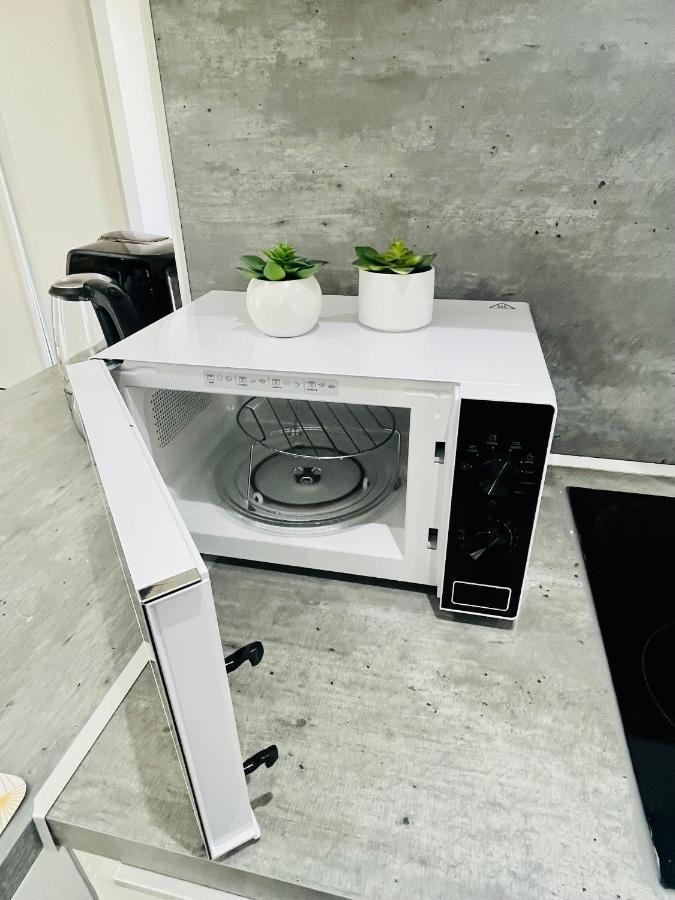 Superbe Duplex Design Neuf 2 Chambres, Climatise Tout Confort, Facile D,Acces Stationnement Gratuit Marselha Exterior foto
